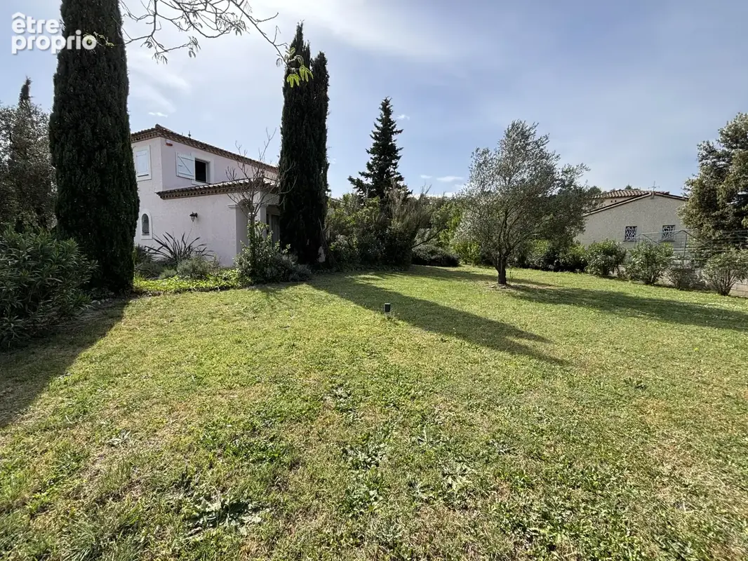 Villa 4 faces avec piscine - photo 23