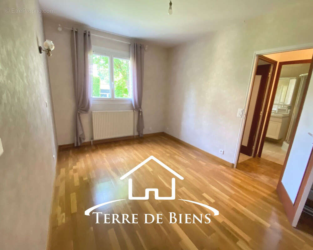 Maison à VILLERS-COTTERETS