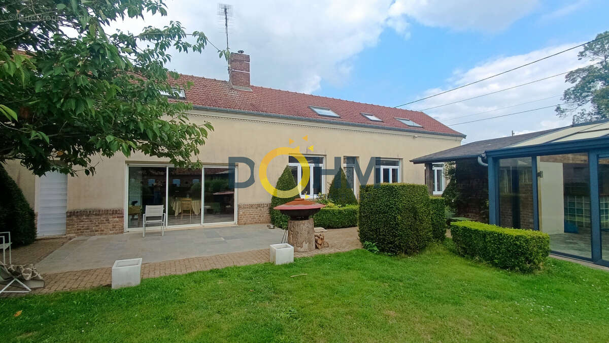 Maison à MAIZICOURT