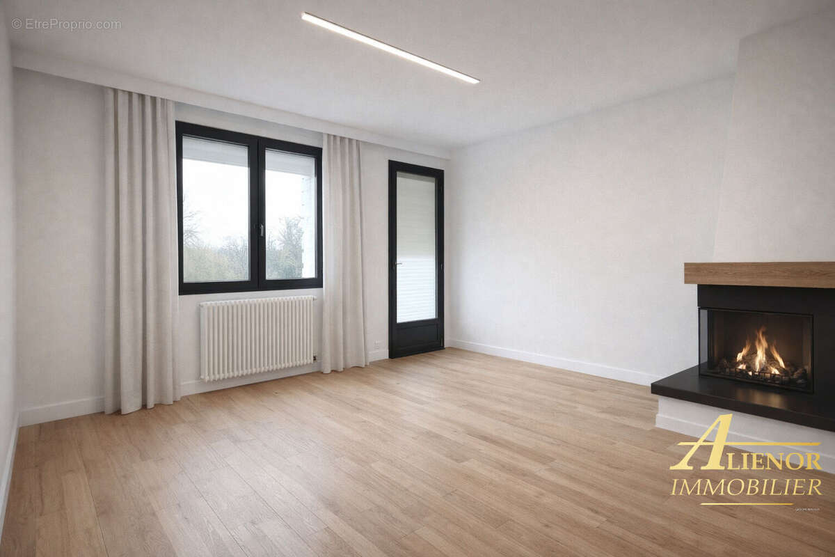 Maison à SAINT-LEON-SUR-L'ISLE