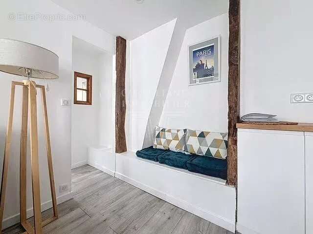 Appartement à PARIS-9E