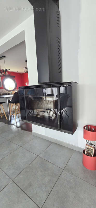 Maison à LE TREVOUX