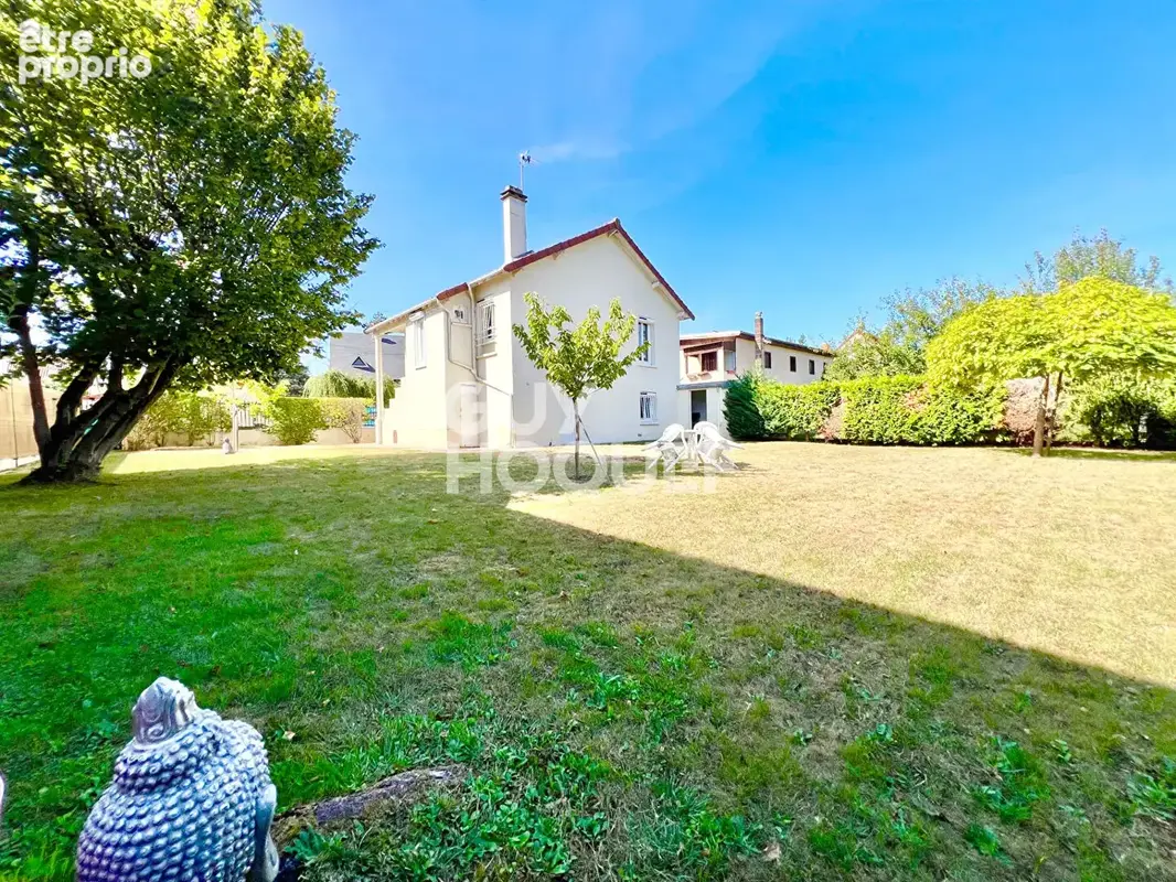 Maison 5 pièces à vendre à Massy - Vieux Massy, 82.24 m², 3 chambres - photo 3