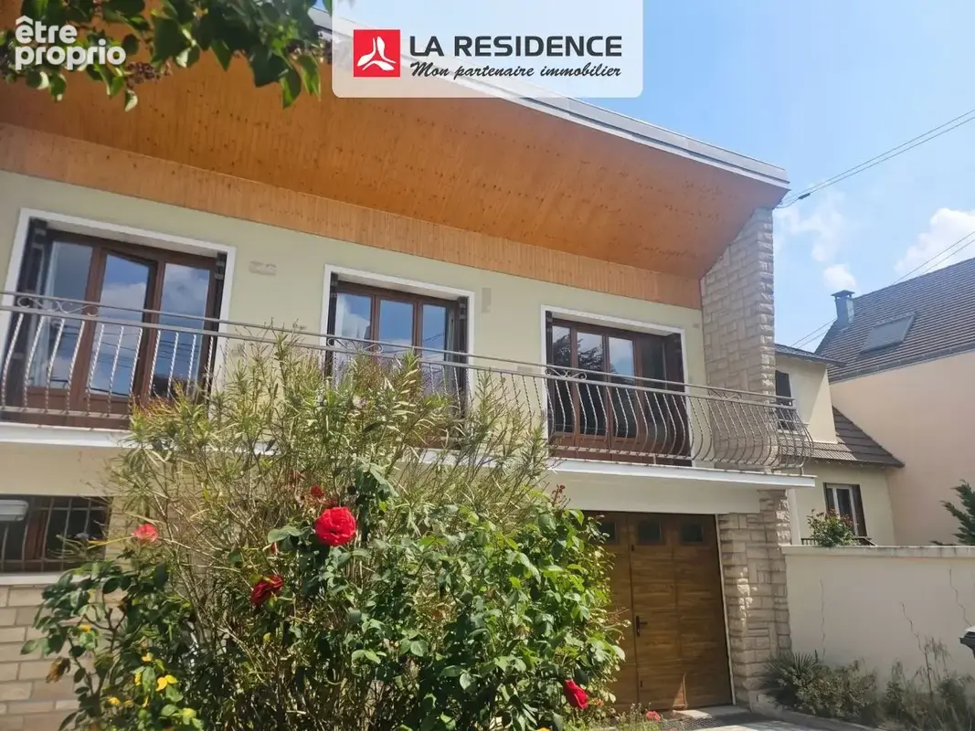 Maison 137 m² à Montesson  - photo 1
