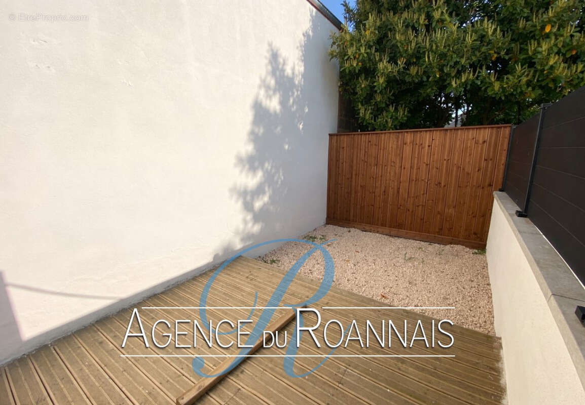 Appartement à LE COTEAU