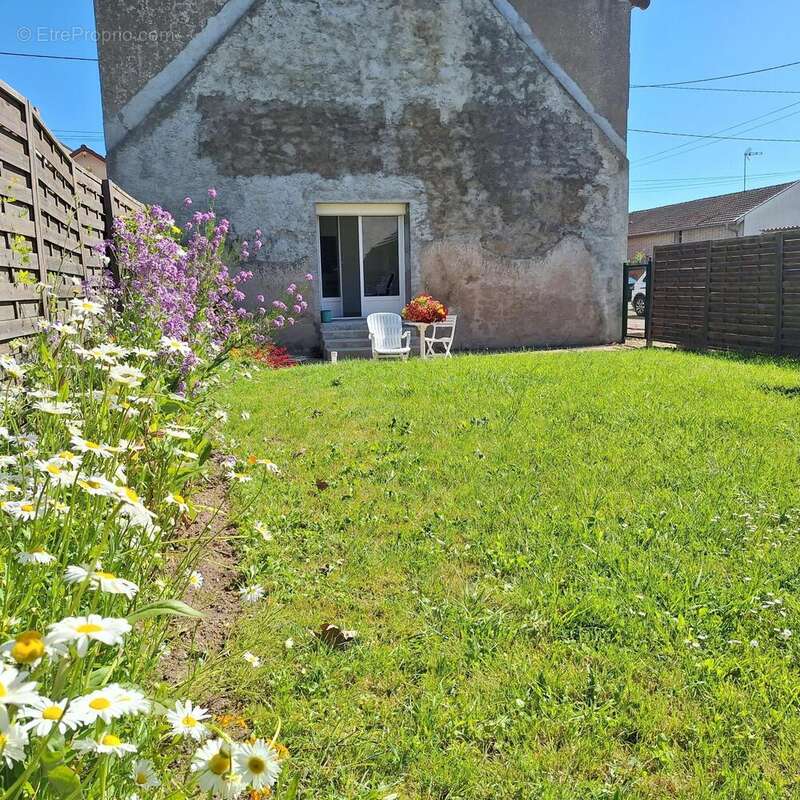 Photo 4 - Maison à ECUISSES