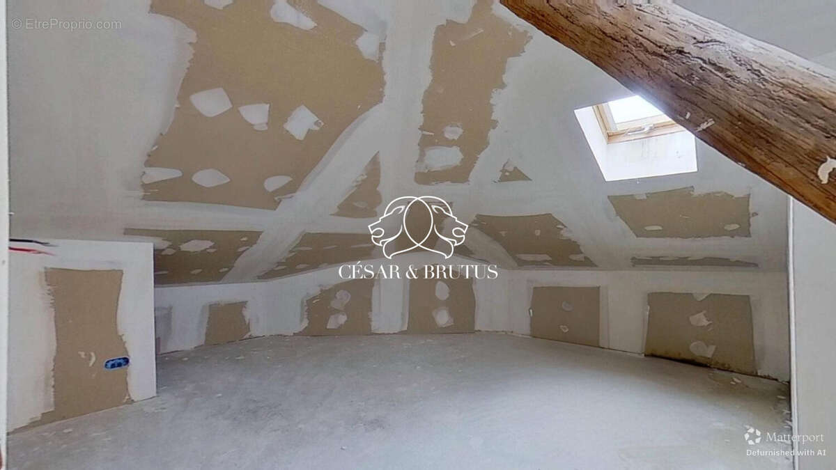 Appartement à HEYRIEUX