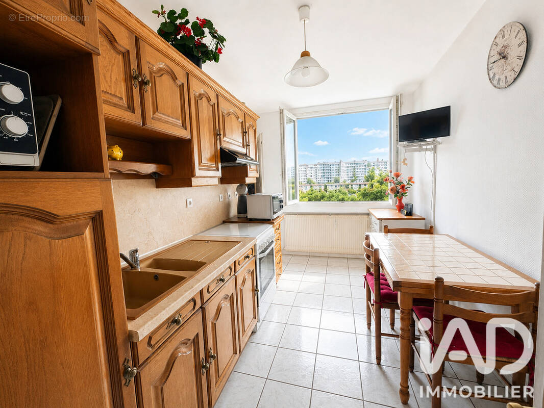 Photo 1 - Appartement à SAINT-ETIENNE