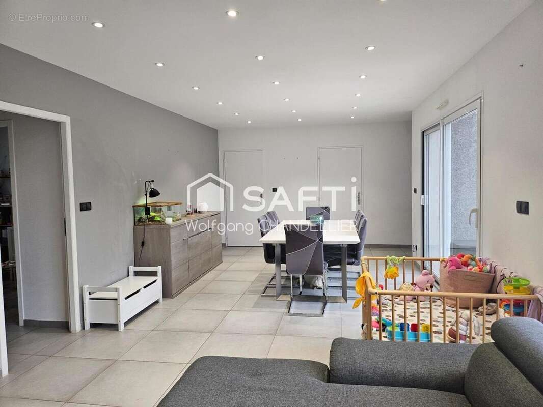 Photo 6 - Maison à ROMANS-SUR-ISERE