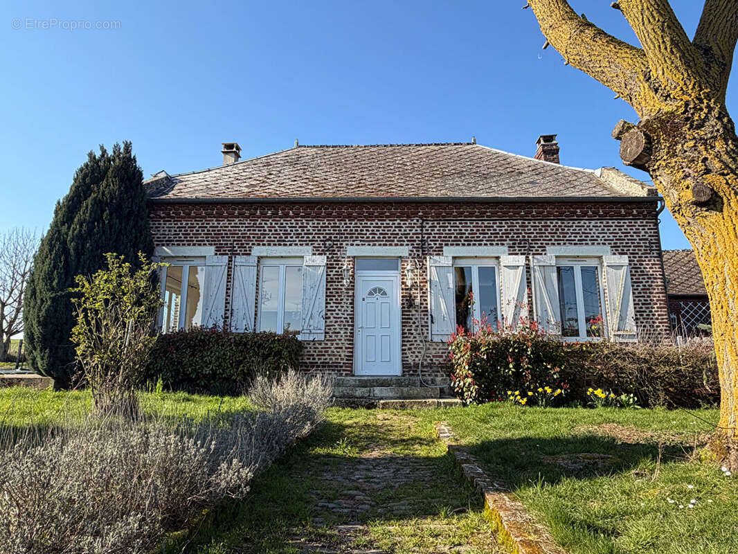 Maison à ERLON
