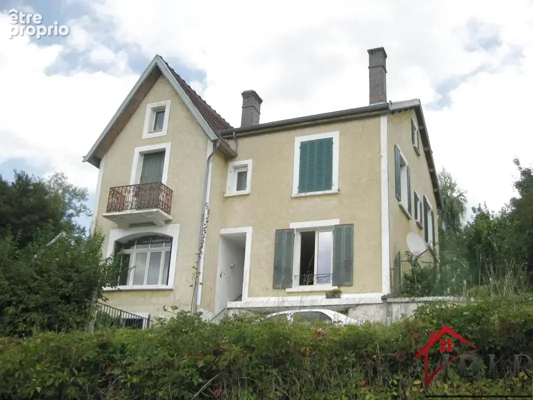 Maison à BOURBONNE-LES-BAINS