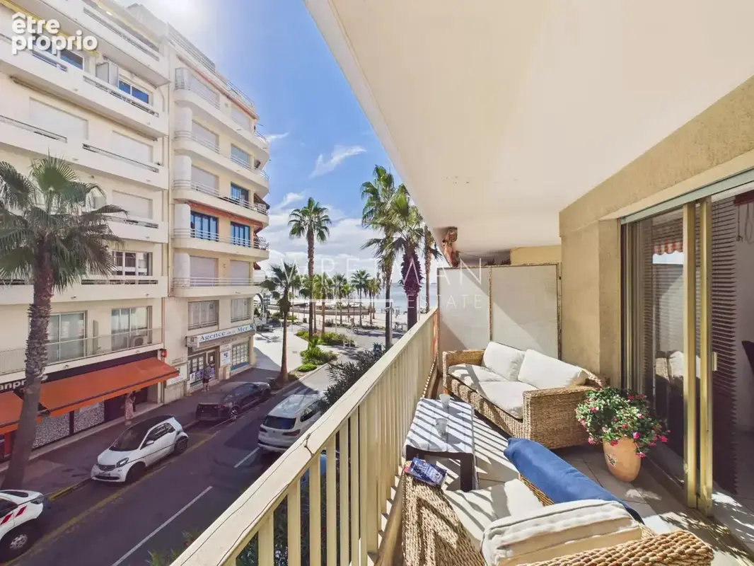 2 pièces avec terrasse et aperçu mer – Juan-les-Pins - photo 7