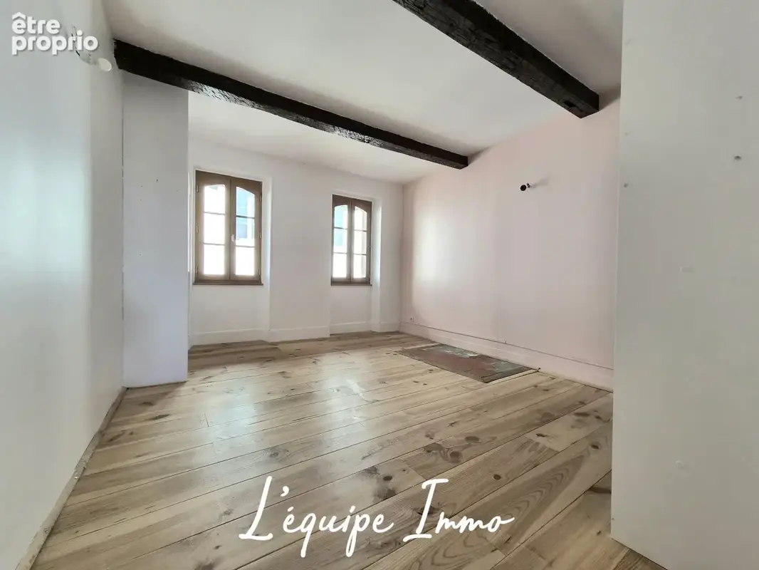 Belle maison de ville 5 chambres avec jardin, patio et parkings - photo 4