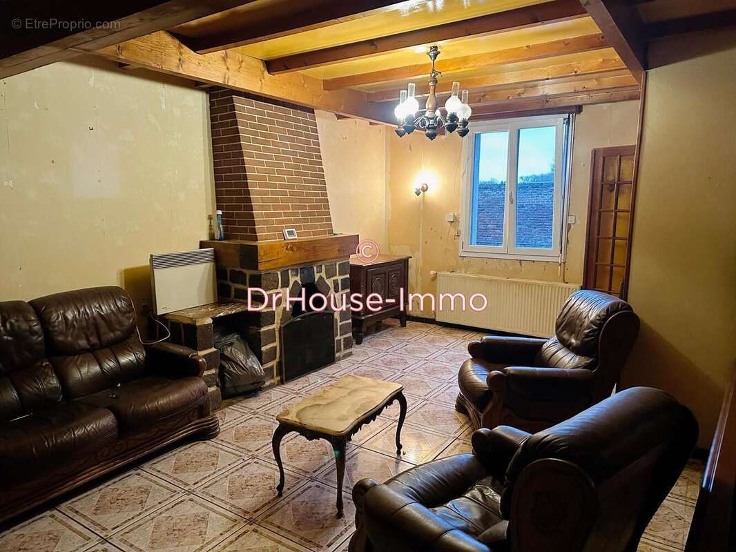 Maison à AUBERCHICOURT