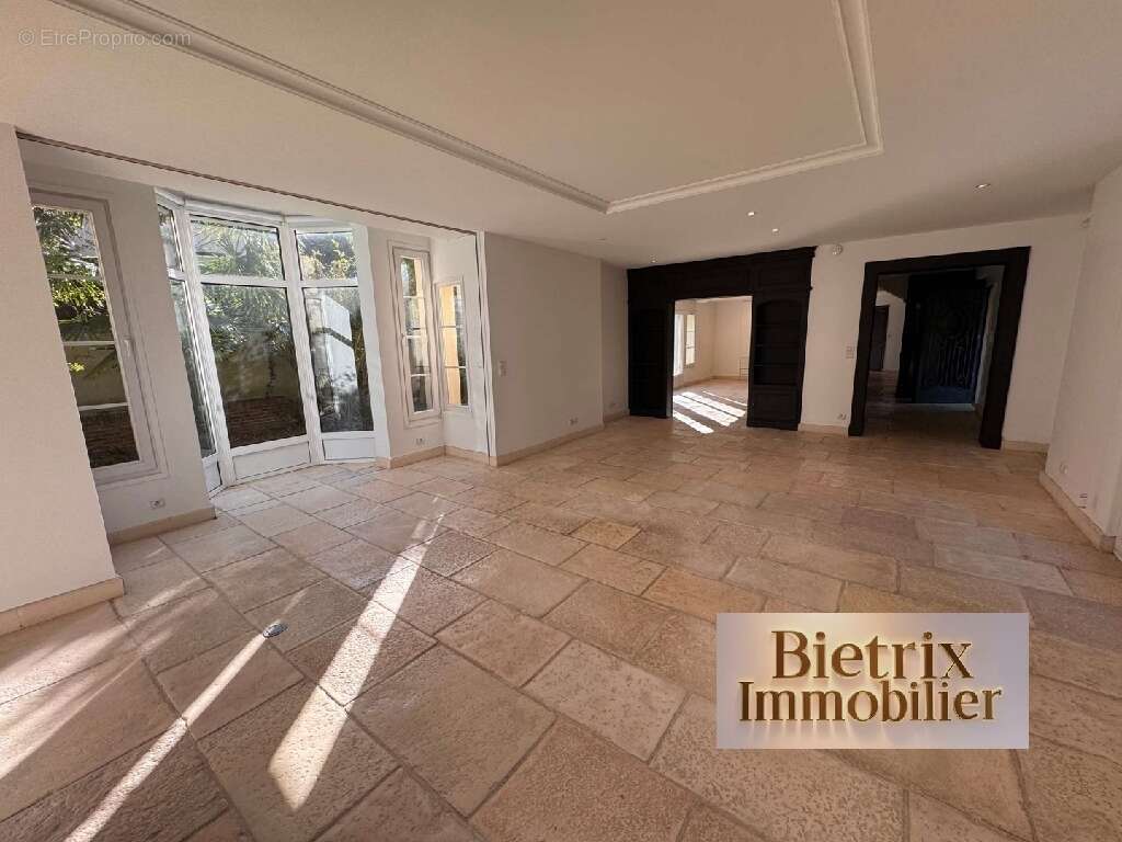 Maison à L'ISLE-ADAM