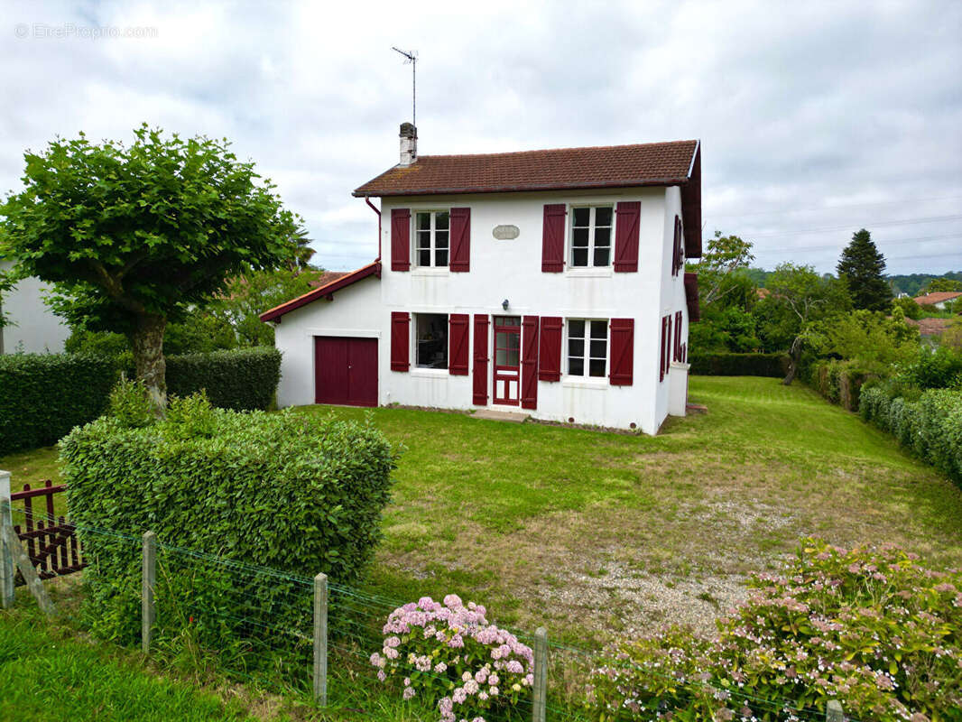 Aux portes de Biarritz, maison familiale de 5 chambres dans un environnement privilégié - photo 2