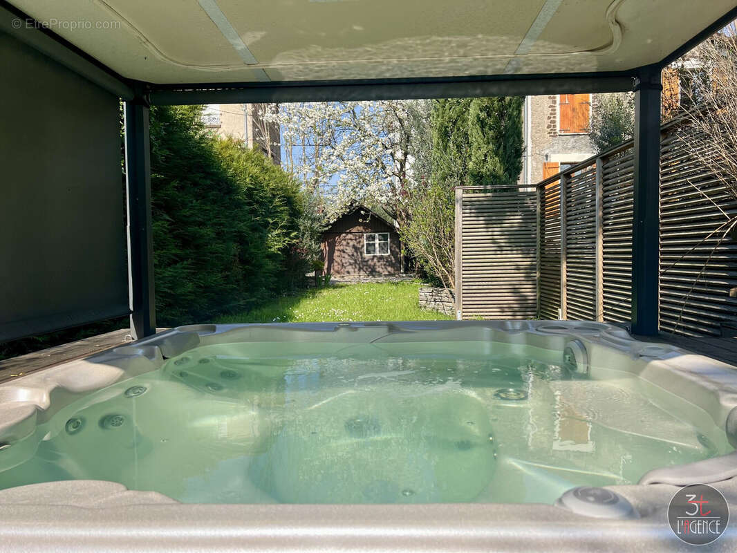 Maison à FONTENAY-SOUS-BOIS