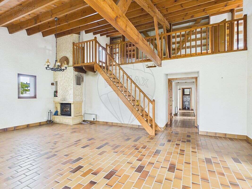 Maison à LES MATHES