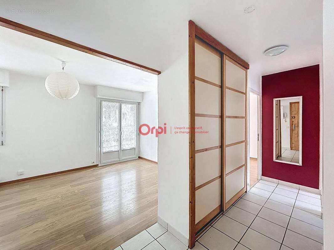Appartement à ALBERTVILLE