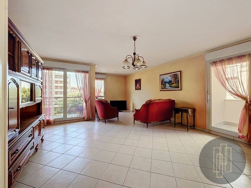 Appartement à VILLEFRANCHE-SUR-SAONE