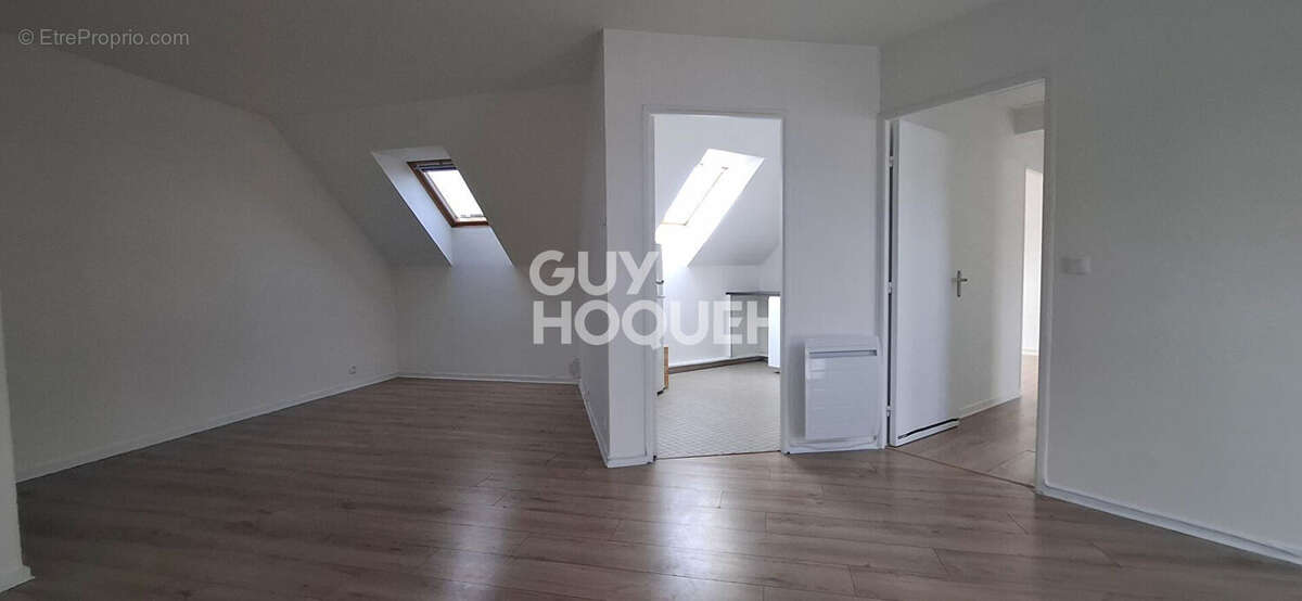 Appartement à AUBERGENVILLE