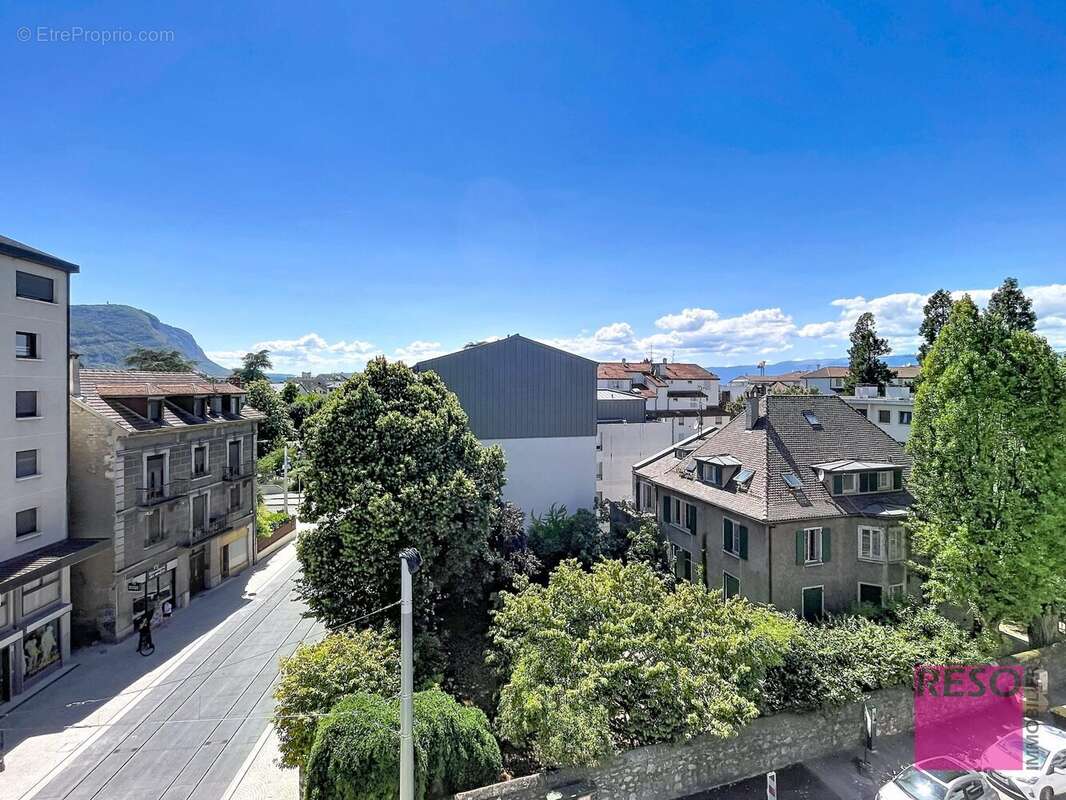 Appartement 66 m² à Annemasse  - photo 2