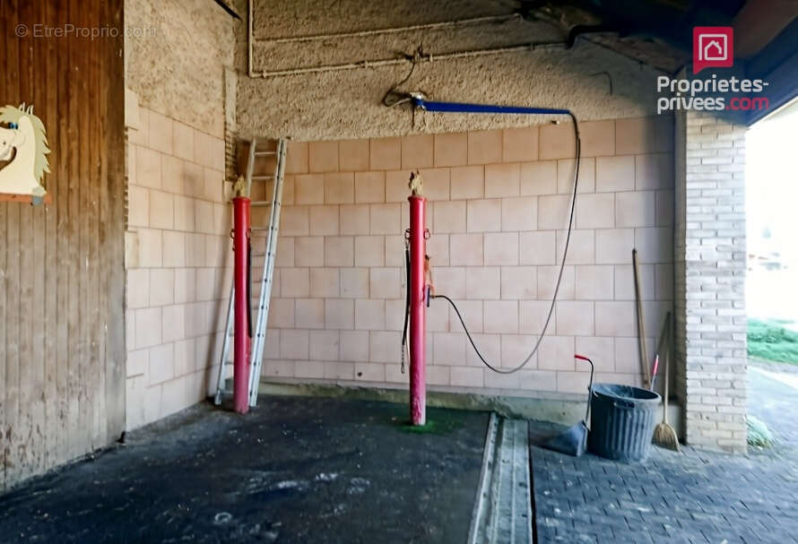 Maison à VARNEVILLE