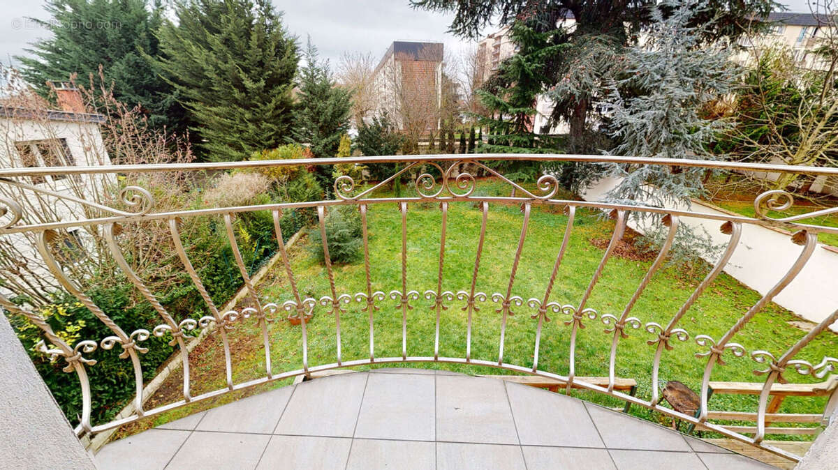 Maison à VILLEMOMBLE