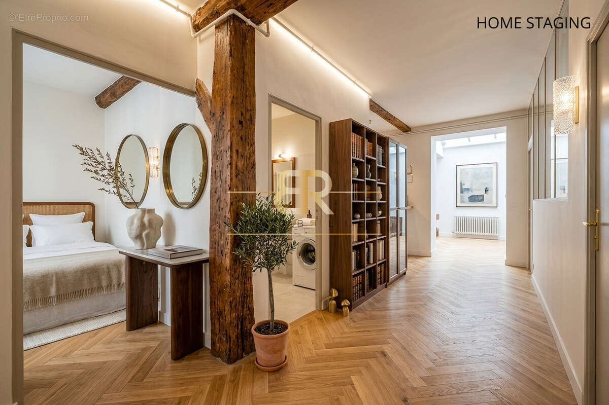 Appartement à PARIS-10E