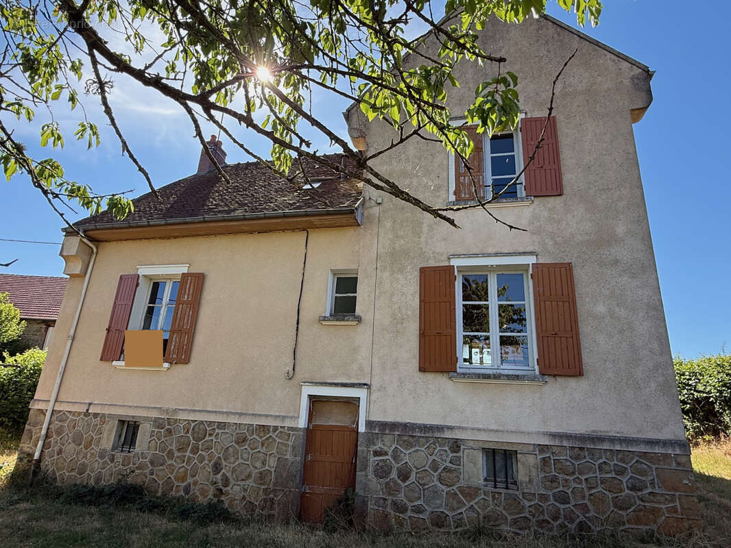 Auv 1226 : Maison typique, grange, puits, calme, vue, 3 849m2 - photo 23