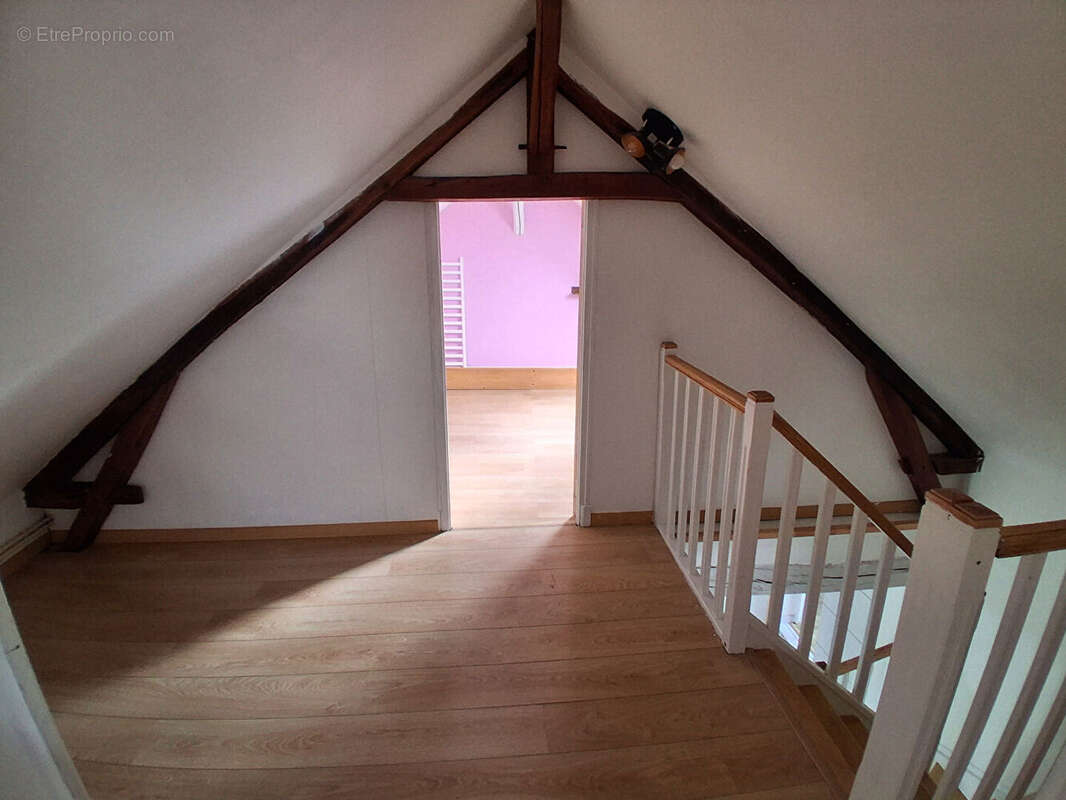 Maison à MARLE
