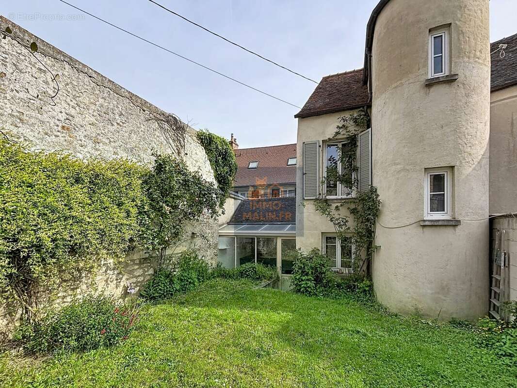 Maison à VILLEPREUX