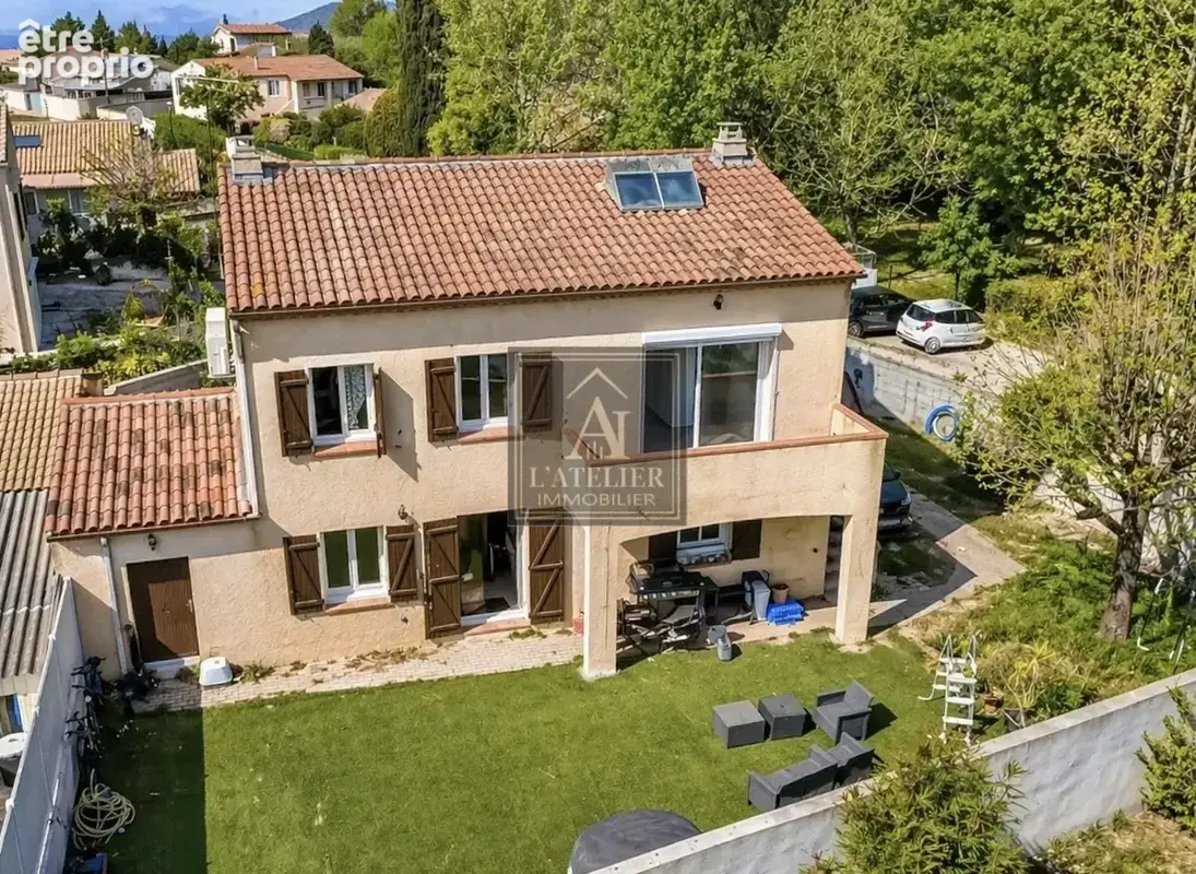 Maison 4 pièces 73 m² · à La Crau · 73 m² · 279 000 €