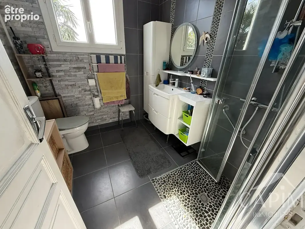 Maison de ville - logement 75m² hab+ 84m² aménageable-beau potentiel pour habitation ou investissement ! - photo 7