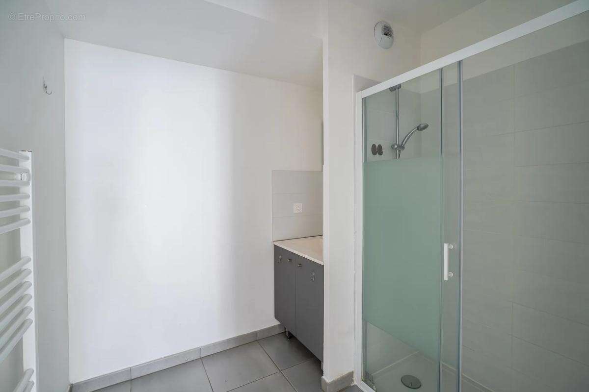 Appartement à VILLENAVE-D'ORNON