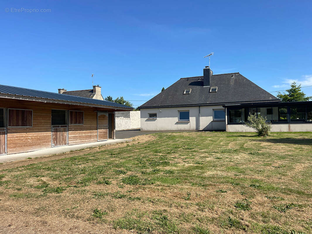 Maison contemporaine de 143 m2 sur un hectare de terrain - photo 14