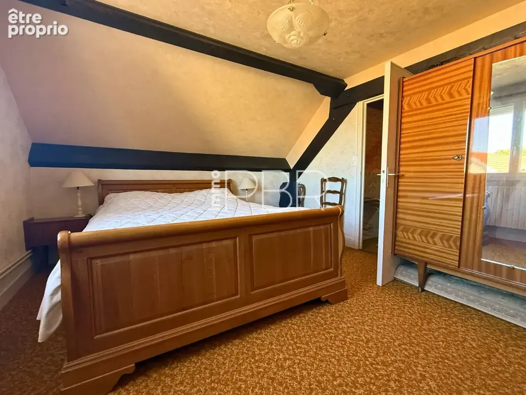Maison T7 sur sous-sol total avec garages et cave - photo 13
