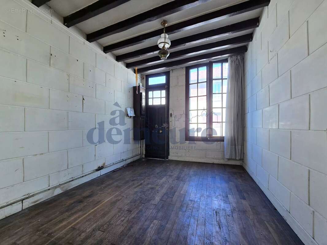 Maison à ISSY-LES-MOULINEAUX