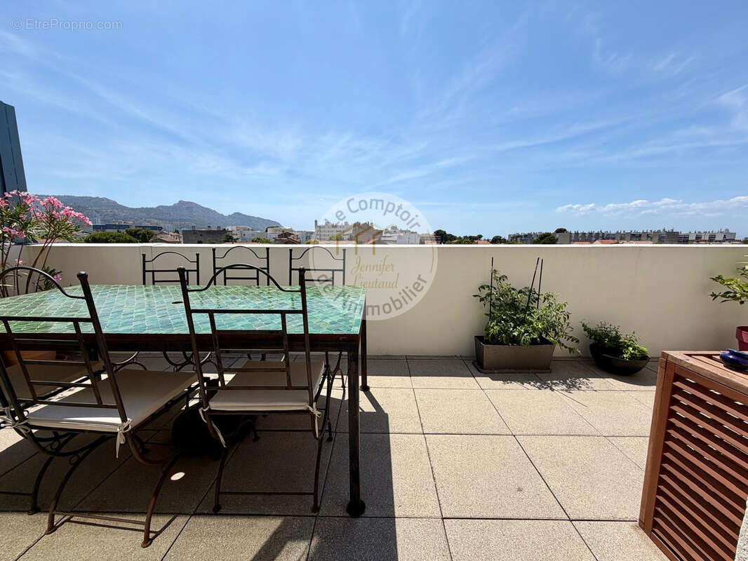 Appartement à MARSEILLE-9E