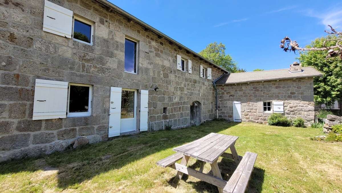 Maison à MAZET-SAINT-VOY