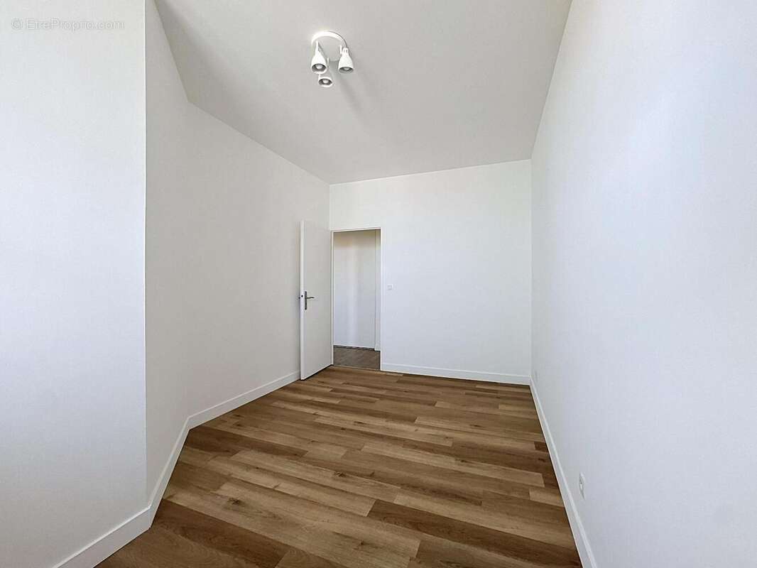   - Appartement à ROUBAIX