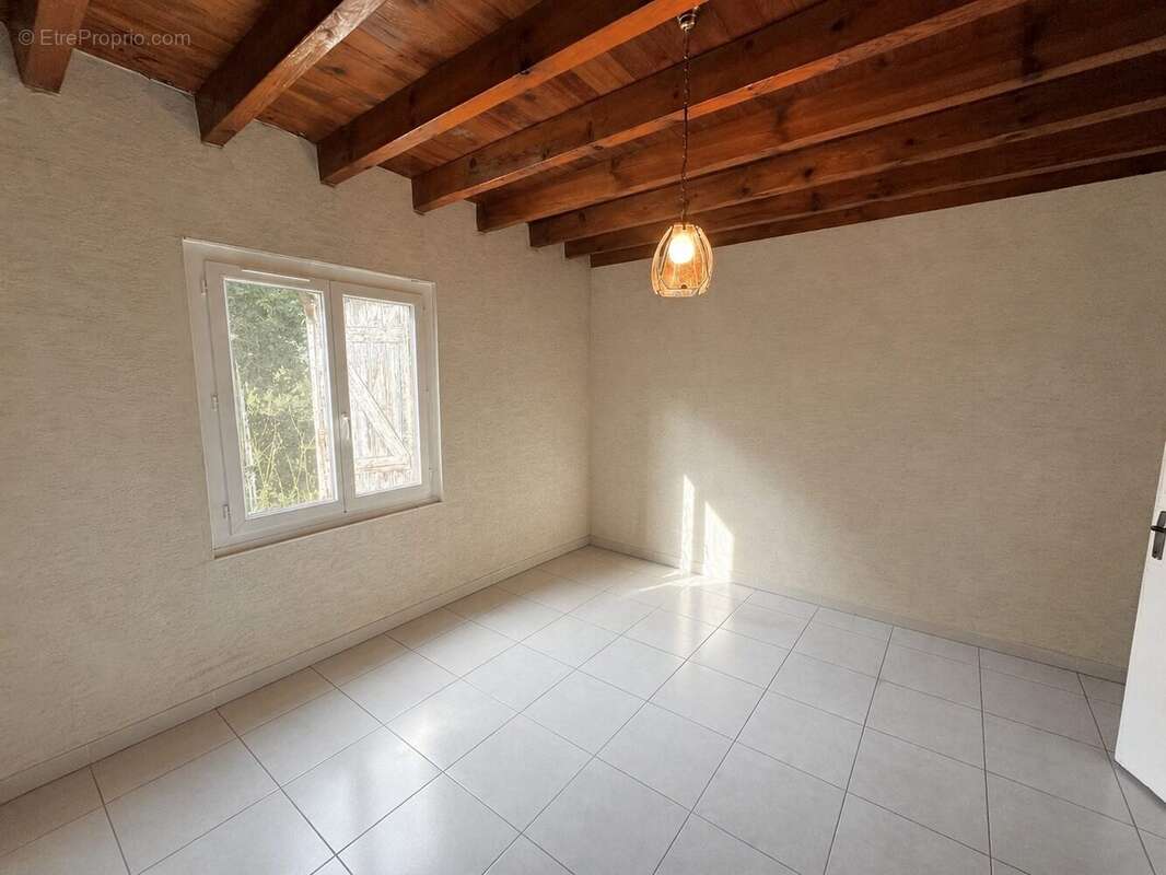Maison 93 m² à Meilhan  - photo 5