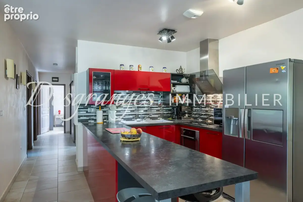 Maison 9 pièces 185 m² à vendre à Sarlande (24270) - photo 5