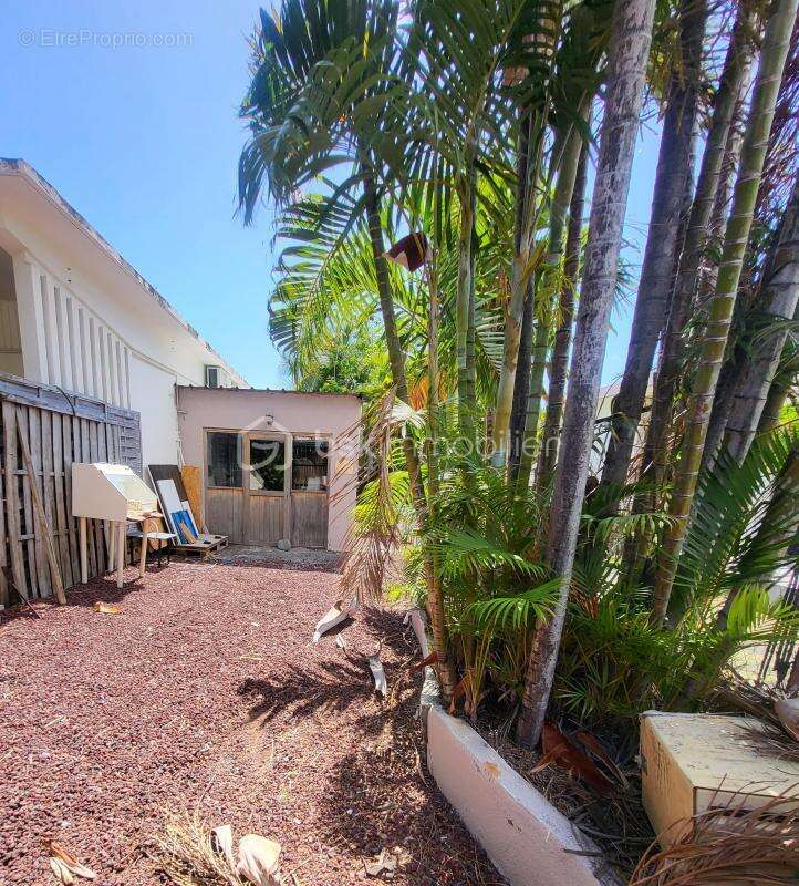 Maison à SAINT-DENIS