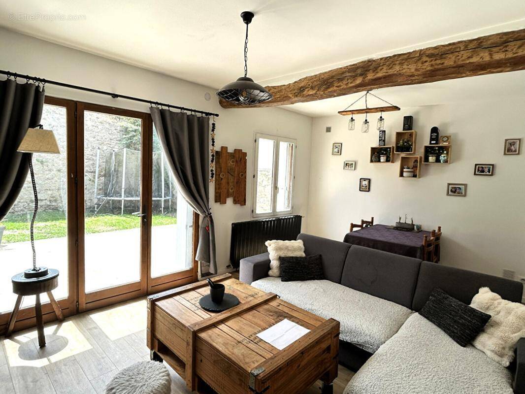Maison à MARINES