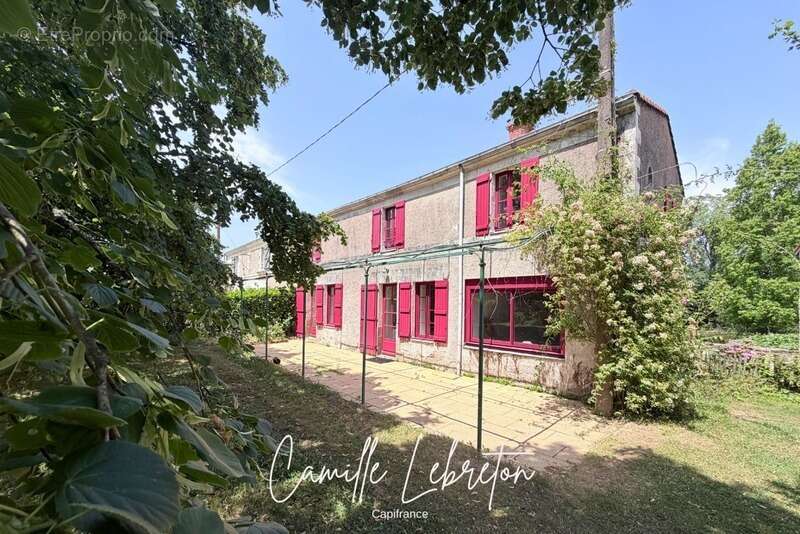 Maison à LA CHAPELLE-HEULIN
