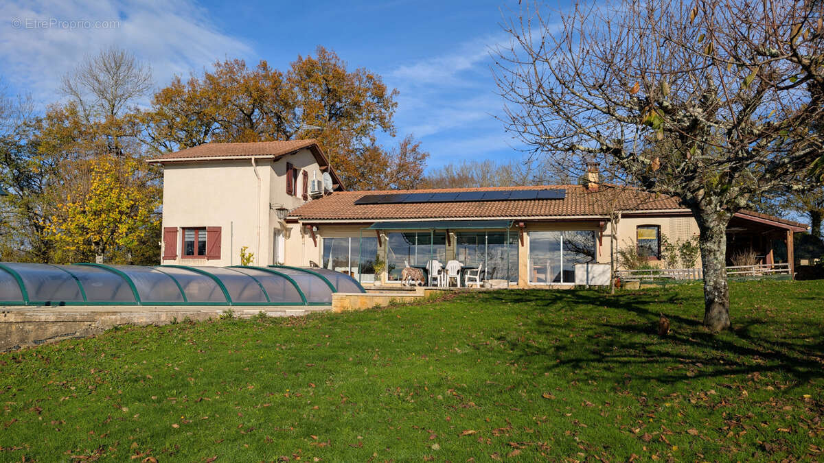 Maison à LAVERGNE