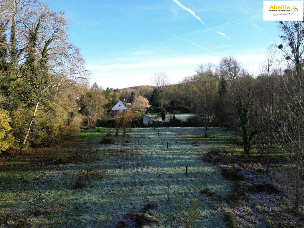 Terrain à CHALO-SAINT-MARS