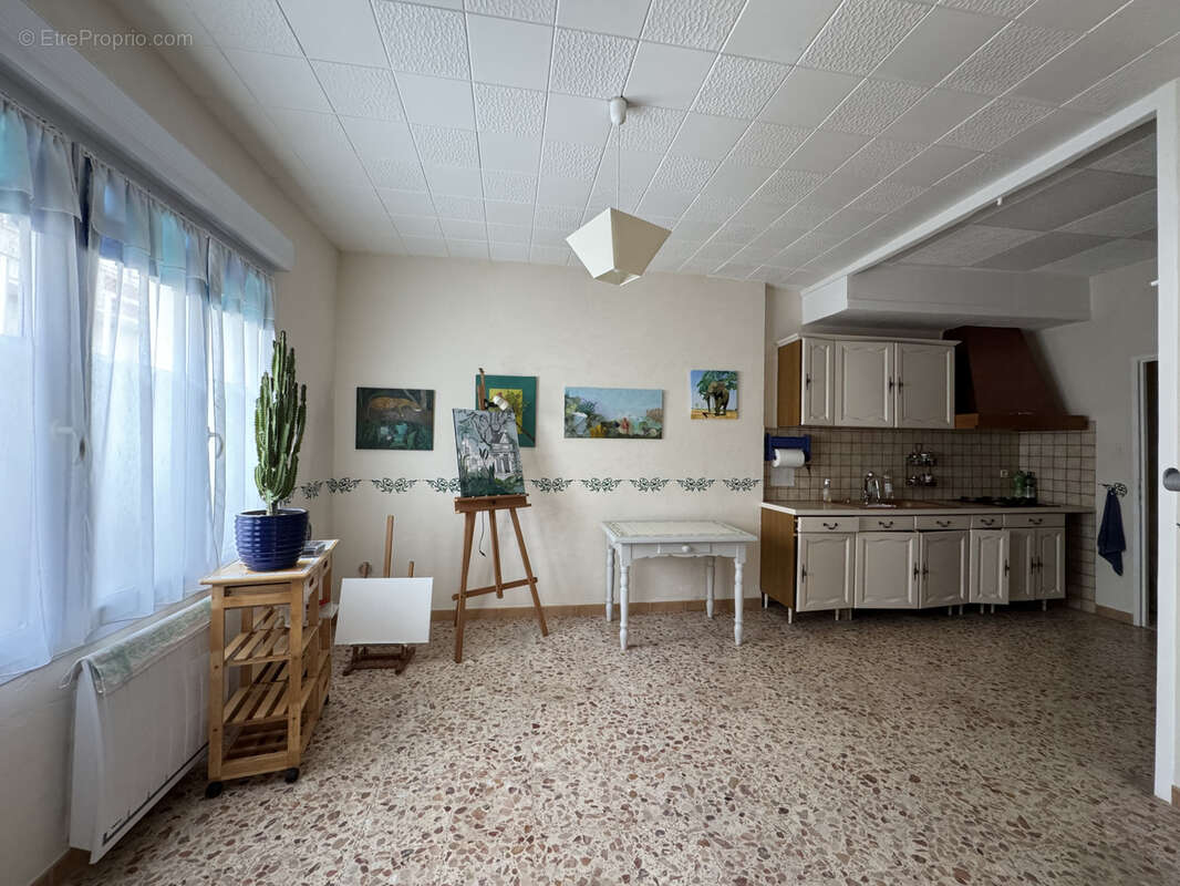 Maison à COURSAN