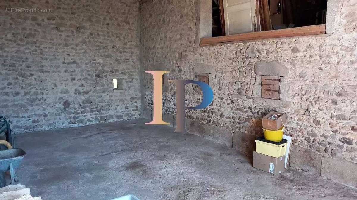Maison 117 m² à Charlieu  - photo 7